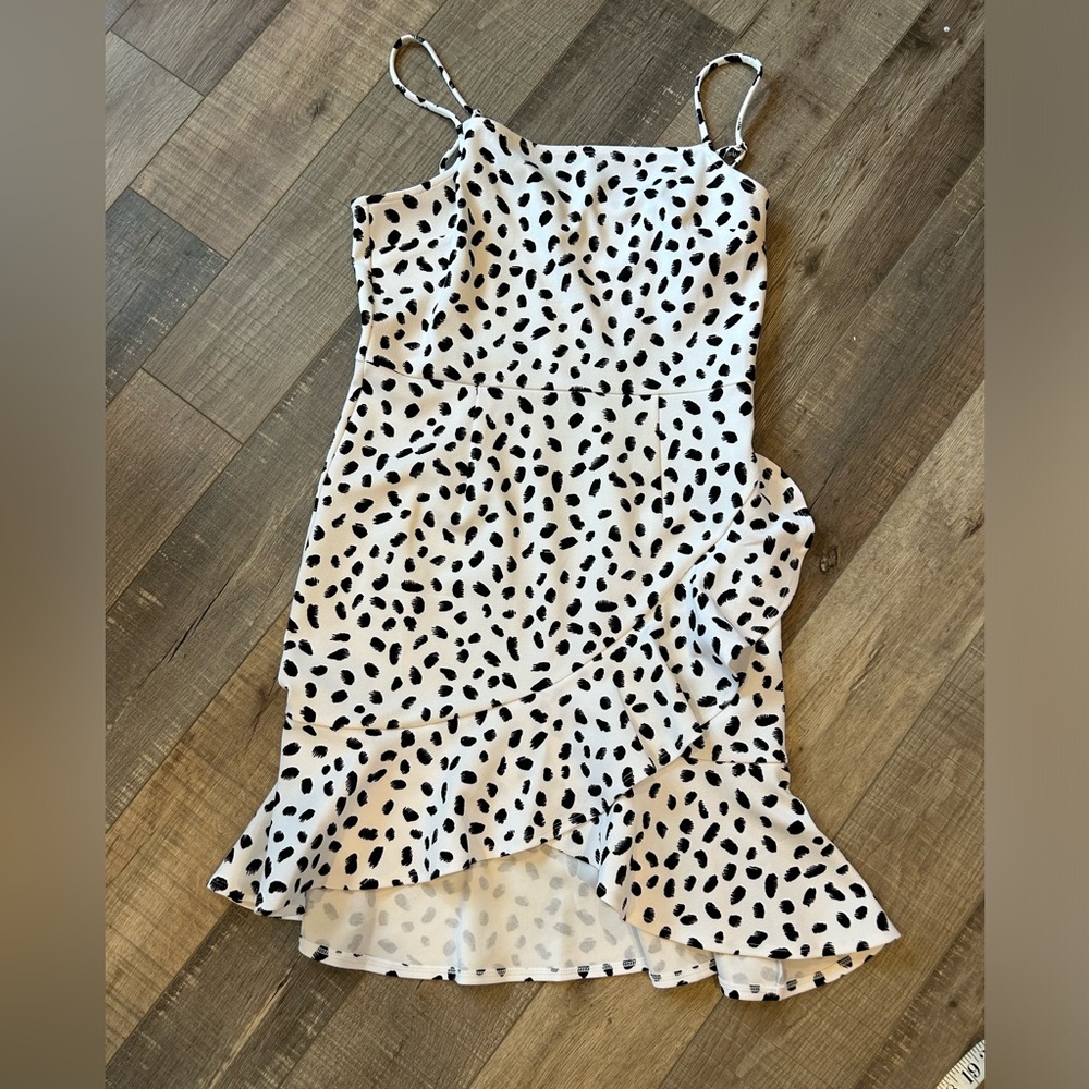 Bar III NWT black and white dress